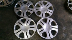 1x Kit Honda Civic Tapacubos Jazz 44733-TF0-N01 - Imagen 1 de 2