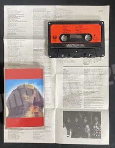 1989 KISS Hot In The Shade Taiwan Ltd 15 Tracks Cassette Tape With Promo Insert - Picture 1 of 12