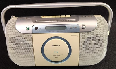 索尼 CFD-E100 CD 磁带扬声器 收音机 Liv 系列全新皮带 - 已测试 — 第 1/4 张图片