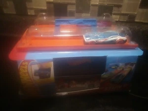 Estuche de carreras Hot Wheels Stunt Tracks - Imagen 1 de 3