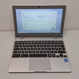 Samsung Chromebook - iNTEL CELERON N4000 / 2GB SSD / 4GB RAM - Picture 1 of 10