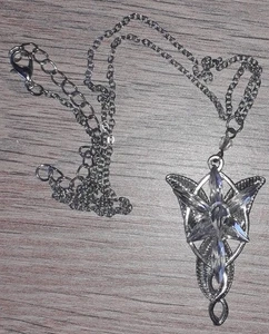 Arwen Pendentif Étoile du Soir Seigneur des Anneaux - Picture 1 of 1