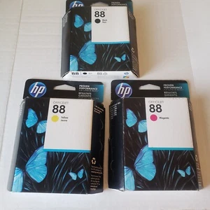 HP 88 Ink Cartridge 3-Pack Officejet Pro Black, Yellow, Magenta Exp 2017 - Picture 1 of 15