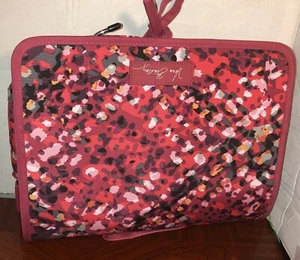 Vera Bradley NEU MIT ETIKETT EXTREM SELTEN HÄNGENDES ROUGE UND PINSELETUI "ROSE BOUCLE"🛍 - Bild 1 von 8