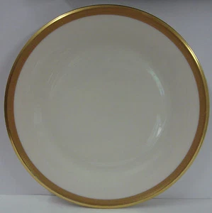 Lenox ARISTOCRAT Dinner Plate GOLD ENCRUSTED More Items Available - Picture 1 of 2