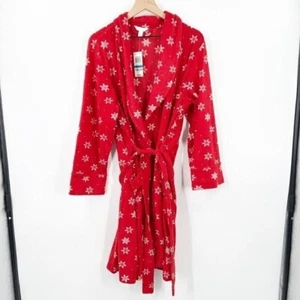 Charter Club NWT Fleece Robe Red White Big Snowflakes Size XL Belted - Picture 1 of 7