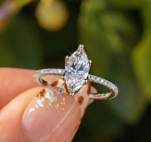 Celebrity Inspired 1.3Ct White Marquise Cut CZ Wedding Bridal Ring 925 Silver - Picture 1 of 8