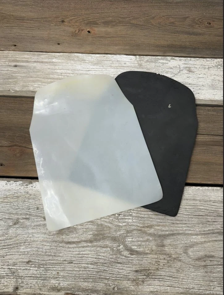 USGI Ejército Paquete de Asalto de 3 Días Plástico Refuerzo Trasero Panel y Cojín Foto 1 de 1