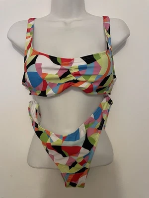 NUEVO CON ETIQUETAS CONJUNTO DE 2 PIEZAS BIKINI TRAJE DE BAÑO ESTAMPADO GEOMÉTRICO OP OCEAN PACIFIC PARA MUJER Foto 1 de 4