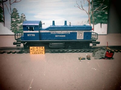 Lionel EMD 8770 NW-2 Switcher Tested RUNS ONLY FORWARD WITH LIGHT. - Image 1 of 4