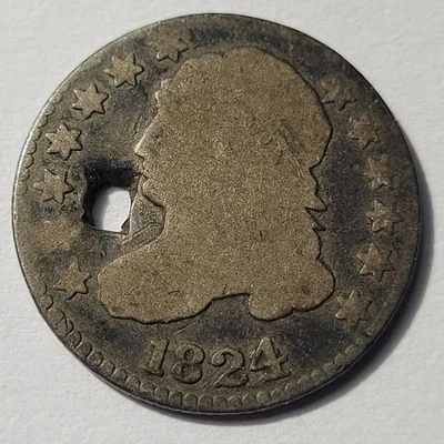 Moneda de 10 centavos de diez centavos de diez centavos de diez centavos G bien perforada tipo EE. UU. 1824/2 Foto 1 de 3
