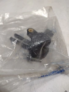 Genuine OEM GM Brake Pedal Position Sensor with Bolt 89047685 - Picture 1 of 4