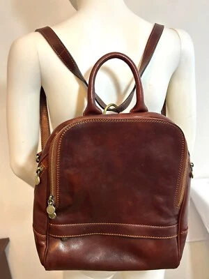 Backpack Women's Vtg Italian Leather Brown Glossy Adjustable Mid Size Travel - Image 1 of 4