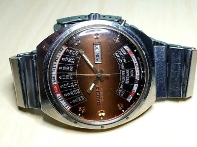 Reloj Calendario Perpetuo Día y Fecha Vintage ORIENT Y469672-4A Caja 42 mm Foto 1 de 4