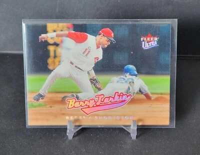 Barry Larkin 2005  Fleer Ultra #51  - Image 1 of 2