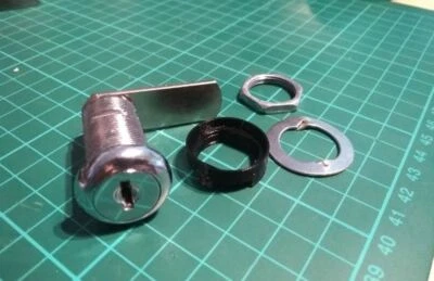 Sinclair C5 Replacement Boot Lock Kit - Image 1 of 4