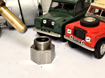 Land Rover Series 2 2a 3 Smiths Mechanical Water Temp Gauge Adapter 568457 - Image 1 of 4