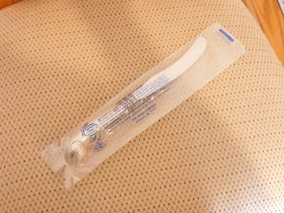 NEW / LAST ONE!  KIRK-STIEFF "Williamsburg Shell" Sterling Silver Dinner Knife! - Image 1 of 4