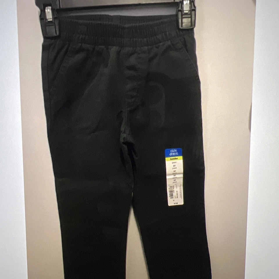 Pantalones cortos Okie Dokie para niños pequeños 100 % algodón negros talla 3T** Foto 1 de 4