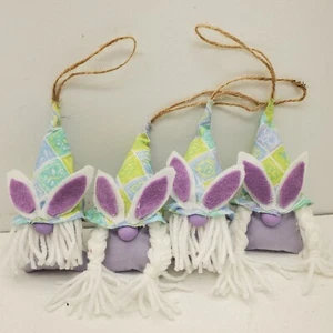 Juego de 4 adornos de gnomo de conejo de Pascua púrpura hechos a mano - Imagen 1 de 5
