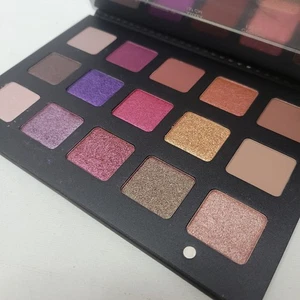 NEW Natasha Denona Lila Palette Eyeshadow 15 Color Shades Built In Mirror Pinks - Picture 1 of 7