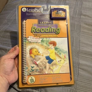 LeapFrog LeapPad Disney’s Pooh Gets Stuck Reading Book Cartridge Leap 1 2001 NEW - Picture 1 of 2