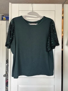 New Look Green Top With Sequin Detail Sleeves Size 14 - Picture 1 of 6