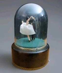 Vintage REUGE Tanzende Hochzeit Ballerina Paar Schweiz Automation Spieluhr - Bild 1 von 5
