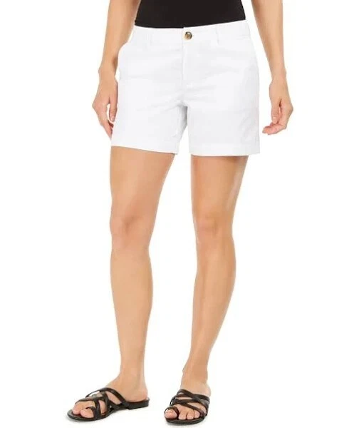 Pantalones cortos de mezclilla Style Co con dobladillo deshilachado blanco brillante 14 Foto 1 de 1