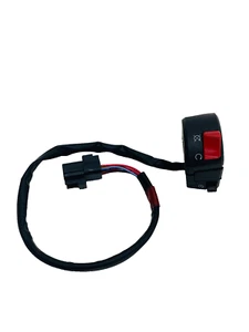 DUCATI SUPERSPORT 1000 800 SPORT 1000 ST4 S SWITCH RIGHT LIGHTS CD 65040091B - Picture 1 of 5