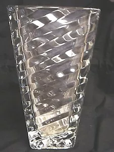 SPLENDIDO VASO quadrato svasato VETRO PIOMBO - due lati lisci e due lati a coste - Foto 1 di 11