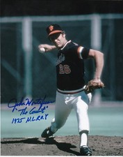 JOHN MONTEFUSCO  SAN FRANCISCO GIANTS  1975 NL ROY   ACTION SIGNED 8x10
