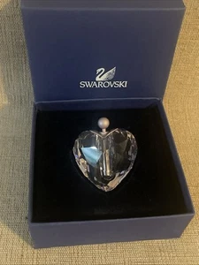 SWAROVSKI Rosa Kristall mit Herz Figur Secret Message (#905515) - Bild 1 von 6