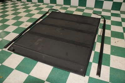 *NO LOCKS* 08-16 F250 OE? 6' 9" Short Bed Quad Fold Tonneau Cover Panel Assembly Foto 1 de 4