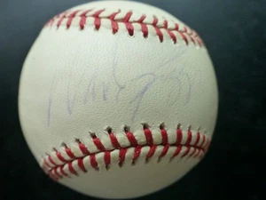 Wade Boggs Signed American League Ball with Case & COA - Picture 1 of 5
