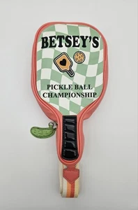 NEU, Betsey Johnson XO Pickle Ball Championship Umhängetasche, Paddelform - Bild 1 von 12