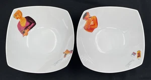 New Graham Knuttel  Collection  Set of 2 Bowls "Waiting Game"  "Ooh La La" 6.75" - Picture 1 of 11