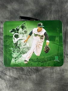DAYTON DRAGONSMINOR LEAGUE BASEBALL MEATAL LUNCHBOX 2014 WITH 2 PAPER SCHEDULES - Picture 1 of 6