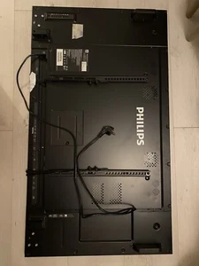Phillips Monitor And Display - Picture 1 of 12