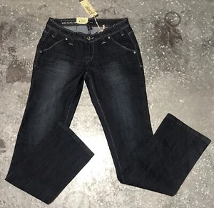 Clash Jeans Low Rise Straight Leg Dark Wash Zipper Back Pockets sz 3 Blue NWT - Picture 1 of 2