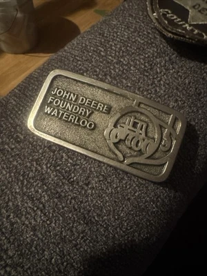 De Colección John Deere Diseño de Fundición Waterloo Iowa Agricultura Cinturón Hebilla ESPECIFICACIÓN FUNDIDO Foto 1 de 4