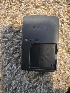 Genuine Original OEM SONY BC-CSN Battery Charger for NP-BN NP-BN1 Battery - Picture 1 of 3