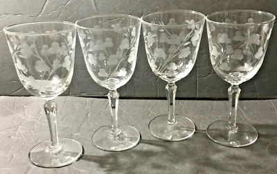 Set of 4 Libbey Glenmore Etched 7" Water or Wine Glasses Stemware Floral Design - Image 1 of 2