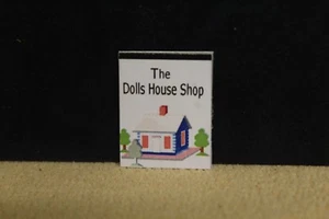 PUPPENHAUS (kleines Blechschild = THE DOLLS HOUSE SHOP - Bild 1 von 1
