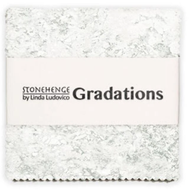 Paquete de dijes de 5" - Gradaciones Stonehenge tela de algodón grafito precortes M516,50 Foto 1 de 1