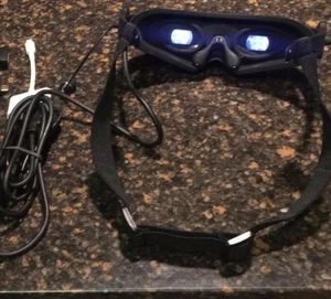 HD 100" Video Glasses 1080p HQ HDMI Input+Lightning Cable For IPhone5 IphoneX - Picture 1 of 5