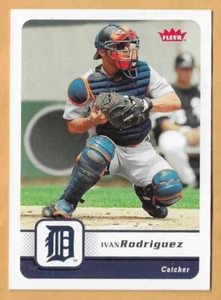 IVAN RODRIGUEZ DETROIT TIGERS #350 - FLEER NM-MT 2006 - Picture 1 of 2