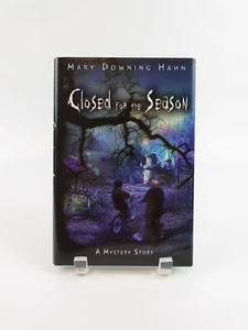 Closed For The Season By Mary Hahn - Picture 1 of 2