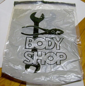 Vintage 1980er BODY SHOP Bekleidungsgeschäft KUNSTSTOFF EINKAUFSTASCHE Einkaufszentrum OUT OF BUSINESS - Bild 1 von 1