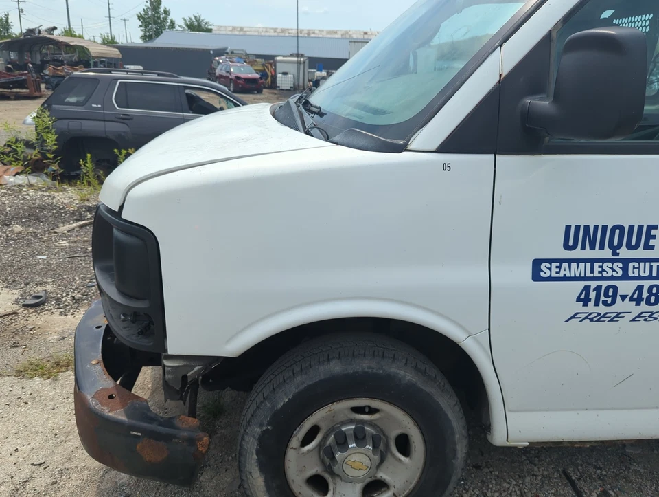 Guardabarros conductor GMC Savana 2500 2003-2021 WDGW3 Foto 1 de 1